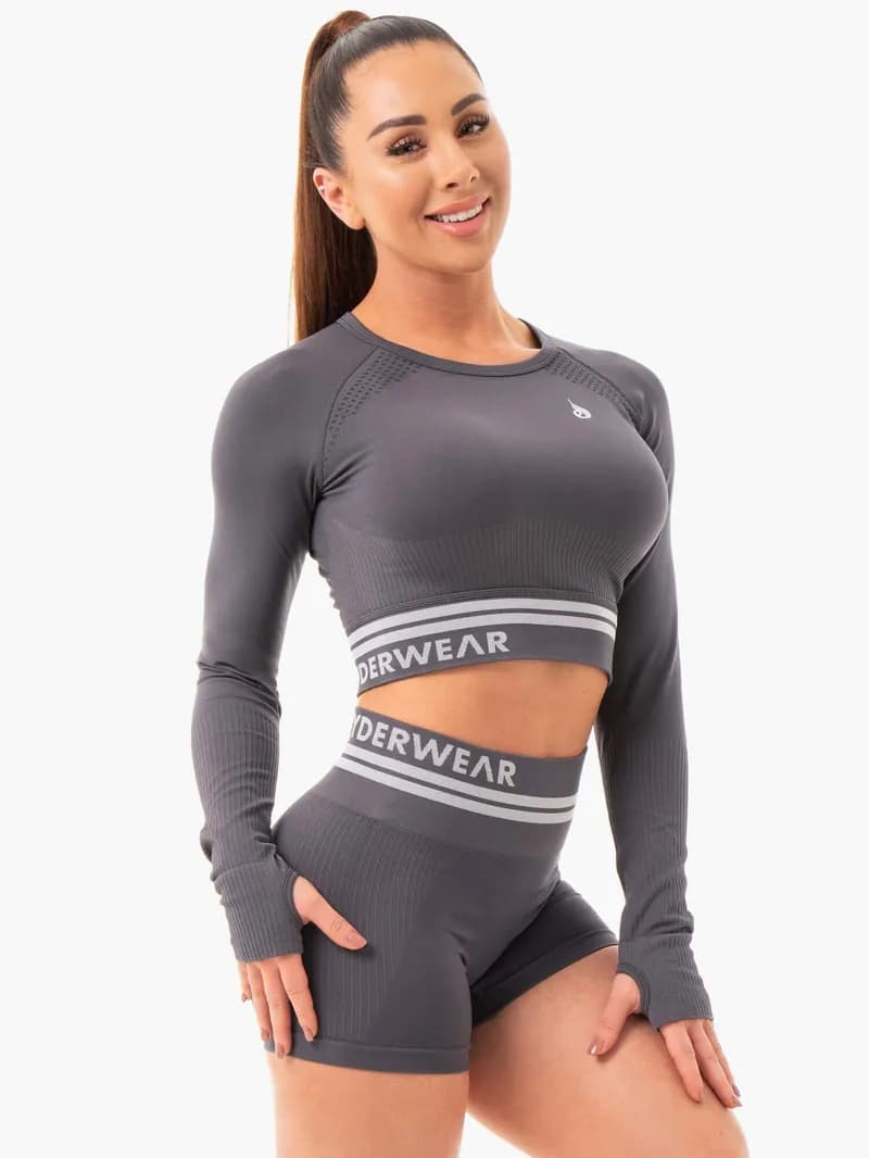 Freestyle Seamless Long Sleeve Crop - Charcoal — image 1 of 1