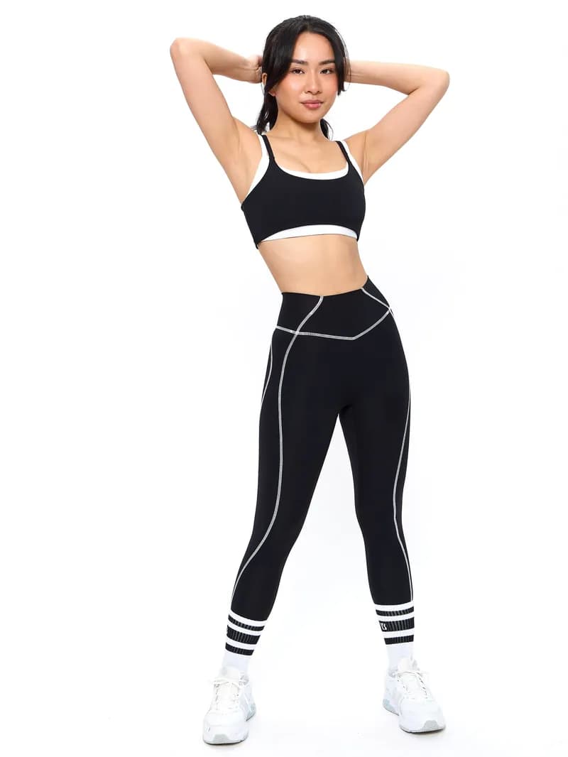 Story Sports Bra - Onyx Black — image 1 of 1