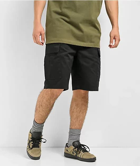 Cargo Loose Fit Black Skate Shorts — image 1 of 1