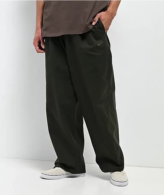 Sportswear Club Sequoia Heavyweight Balloon Track Pants — image 1 of 1